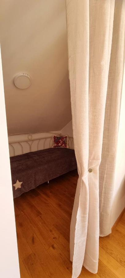Sveciu Namai Kamile Villa Šiauliai Exteriör bild