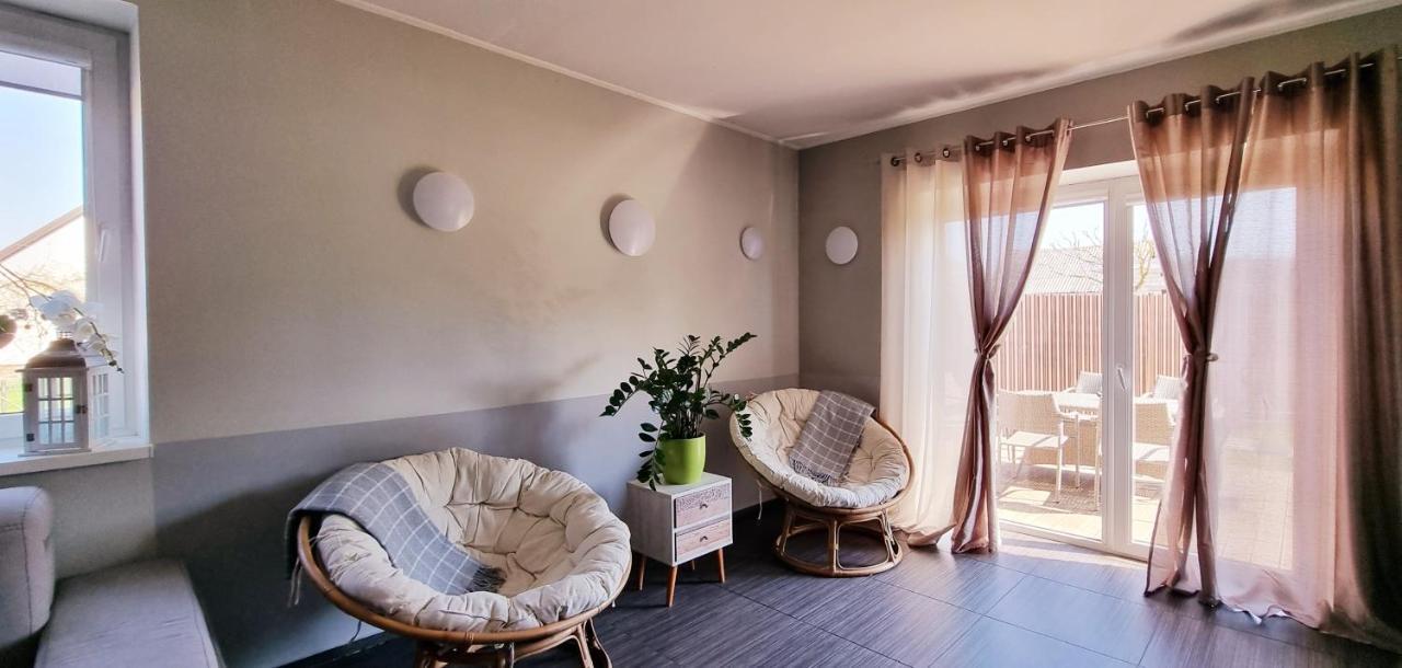 Sveciu Namai Kamile Villa Šiauliai Exteriör bild
