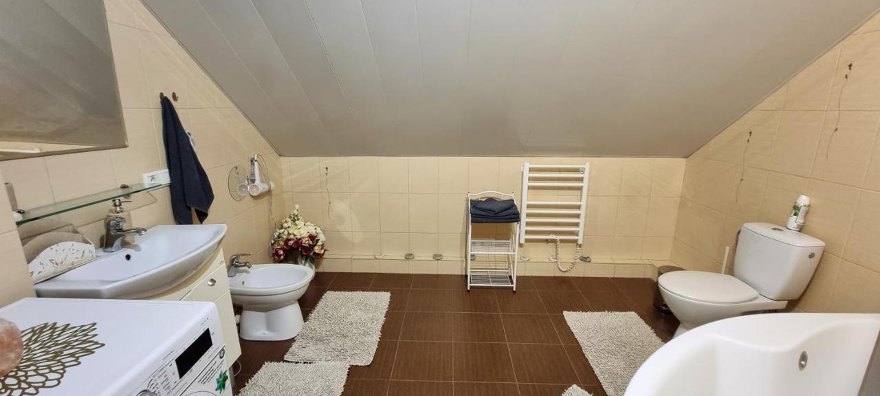 Sveciu Namai Kamile Villa Šiauliai Exteriör bild