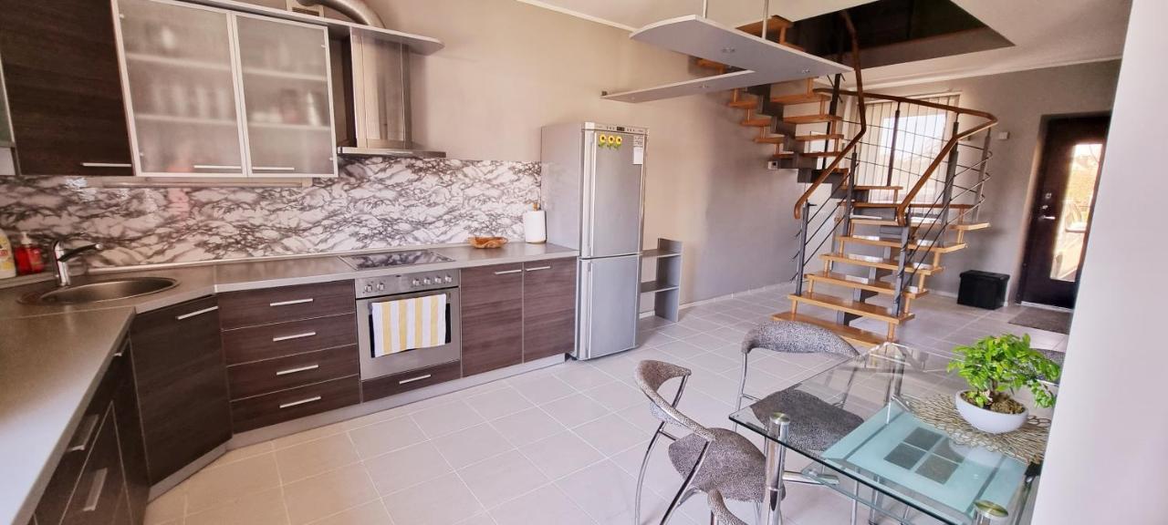 Sveciu Namai Kamile Villa Šiauliai Exteriör bild